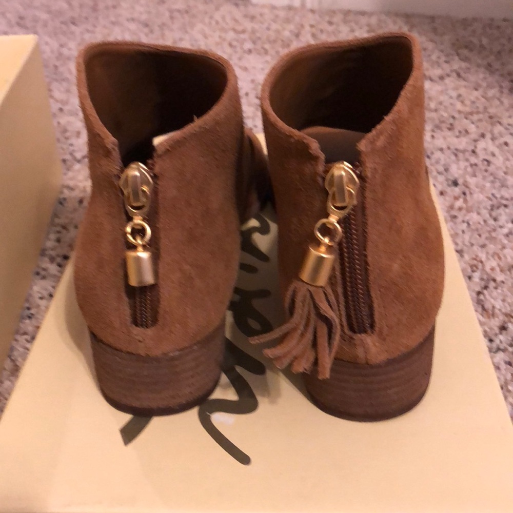Suede booties - Picture 3 of 4